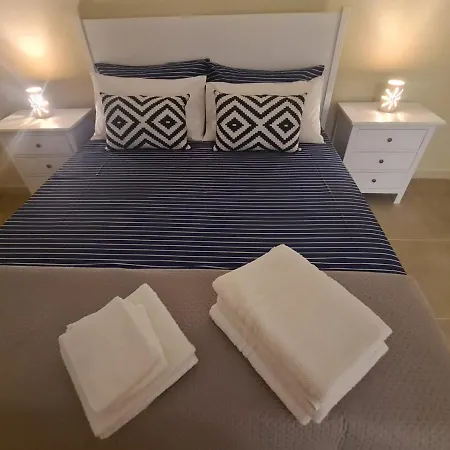 Beatrice Торре-Ово